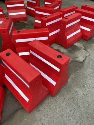 Produkty do formowania rotacyjnego Bariera drogowa 560x560 4 kolory